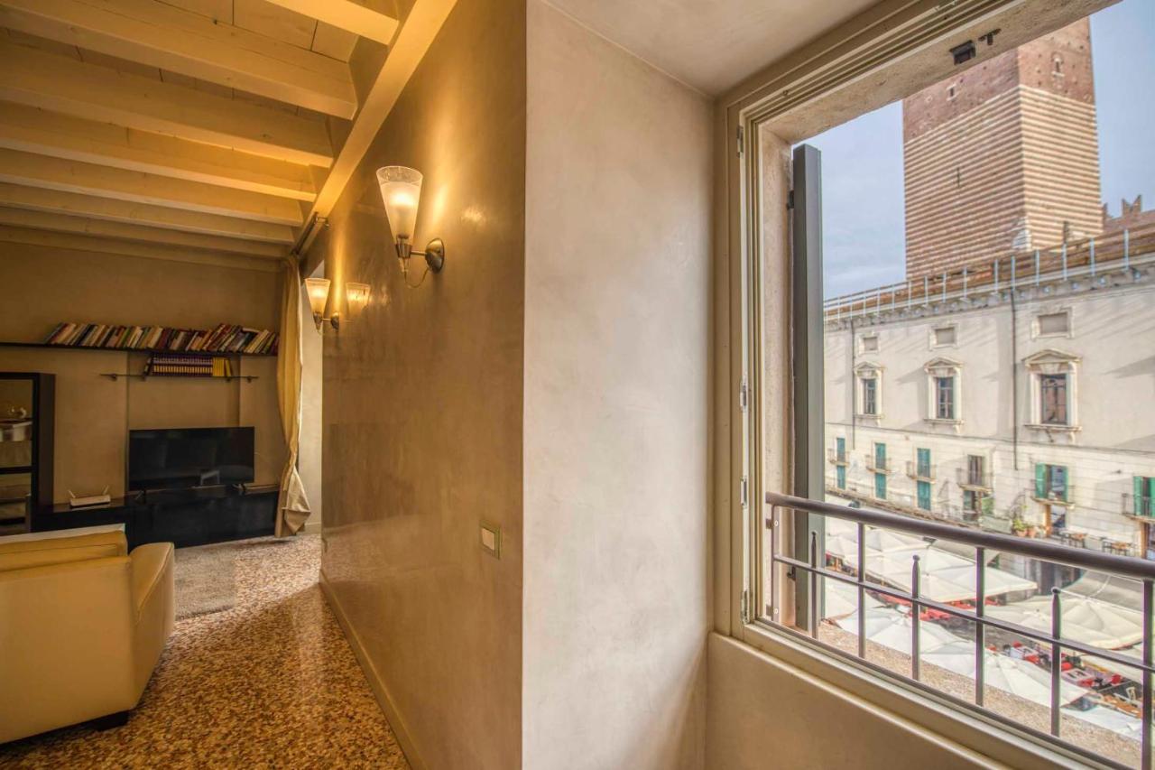 Apartmentsarena - Suite Mercatorum - Piazza Erbe 维罗纳 外观 照片